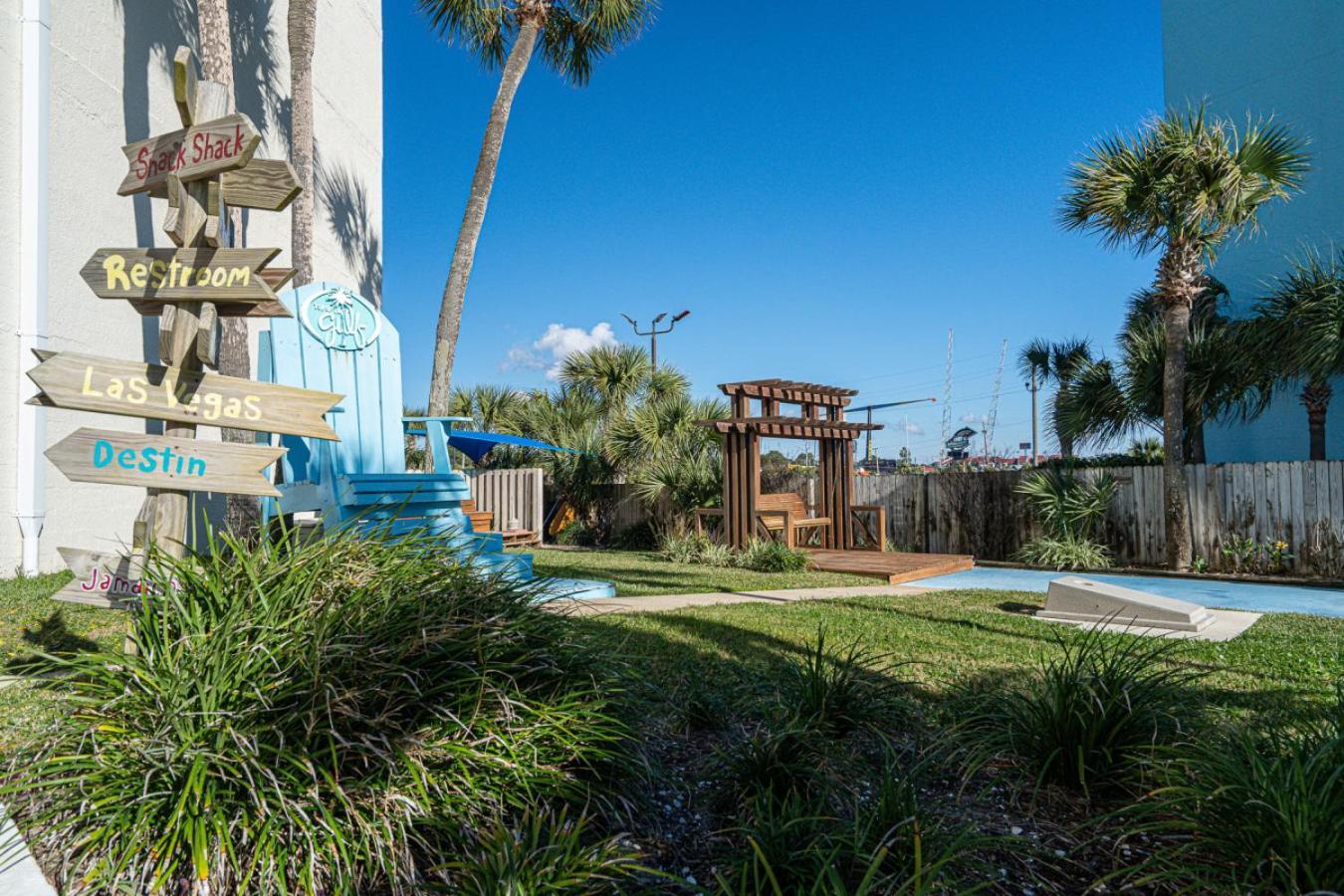 Seas The Day - Top Of The Gulf 320 - Beach Front Resort - Free Beach Chair Service Панама-Сіті-Біч Екстер'єр фото